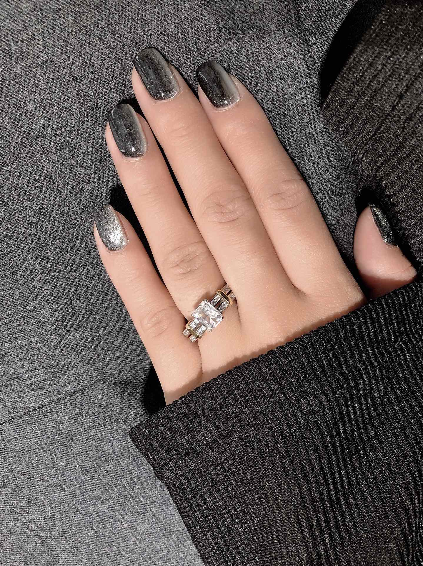 18K T Diamonds Ring