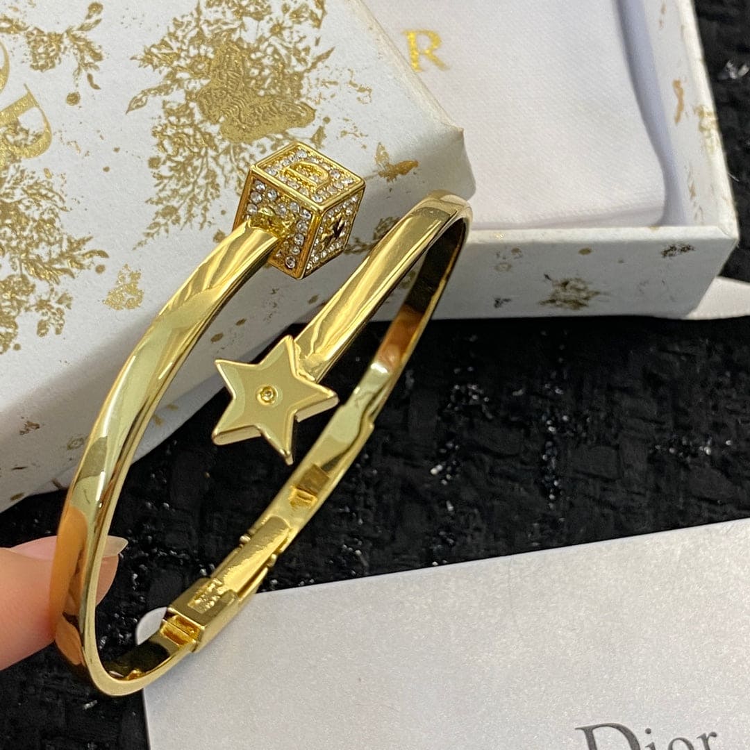 18K CD Star Open Cuff Bracelet