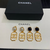 18K CC Black & White Pearl Gold Earrings