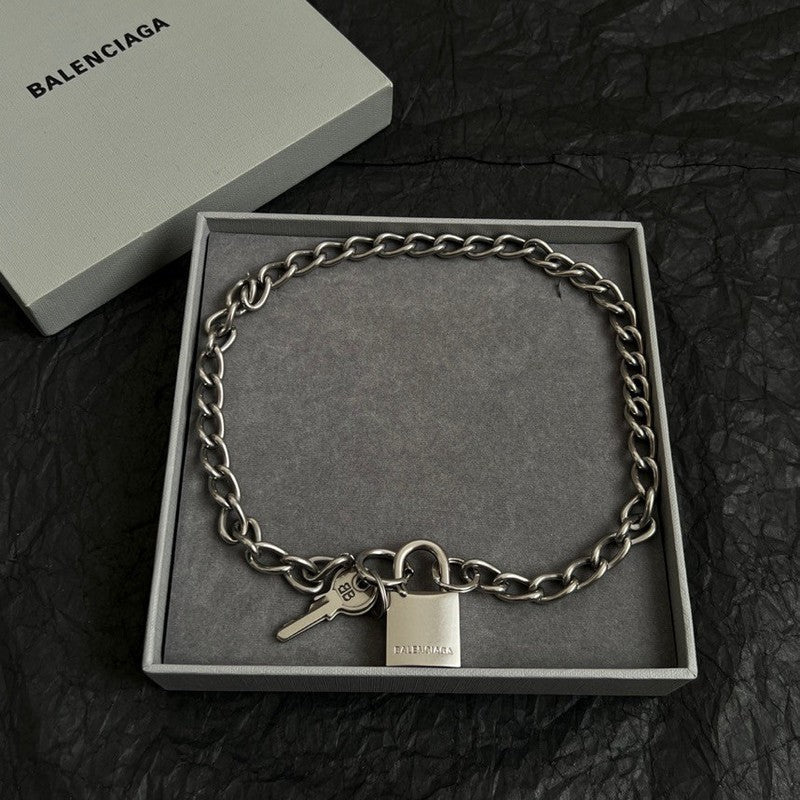 18K BB Vintage Chain Necklace