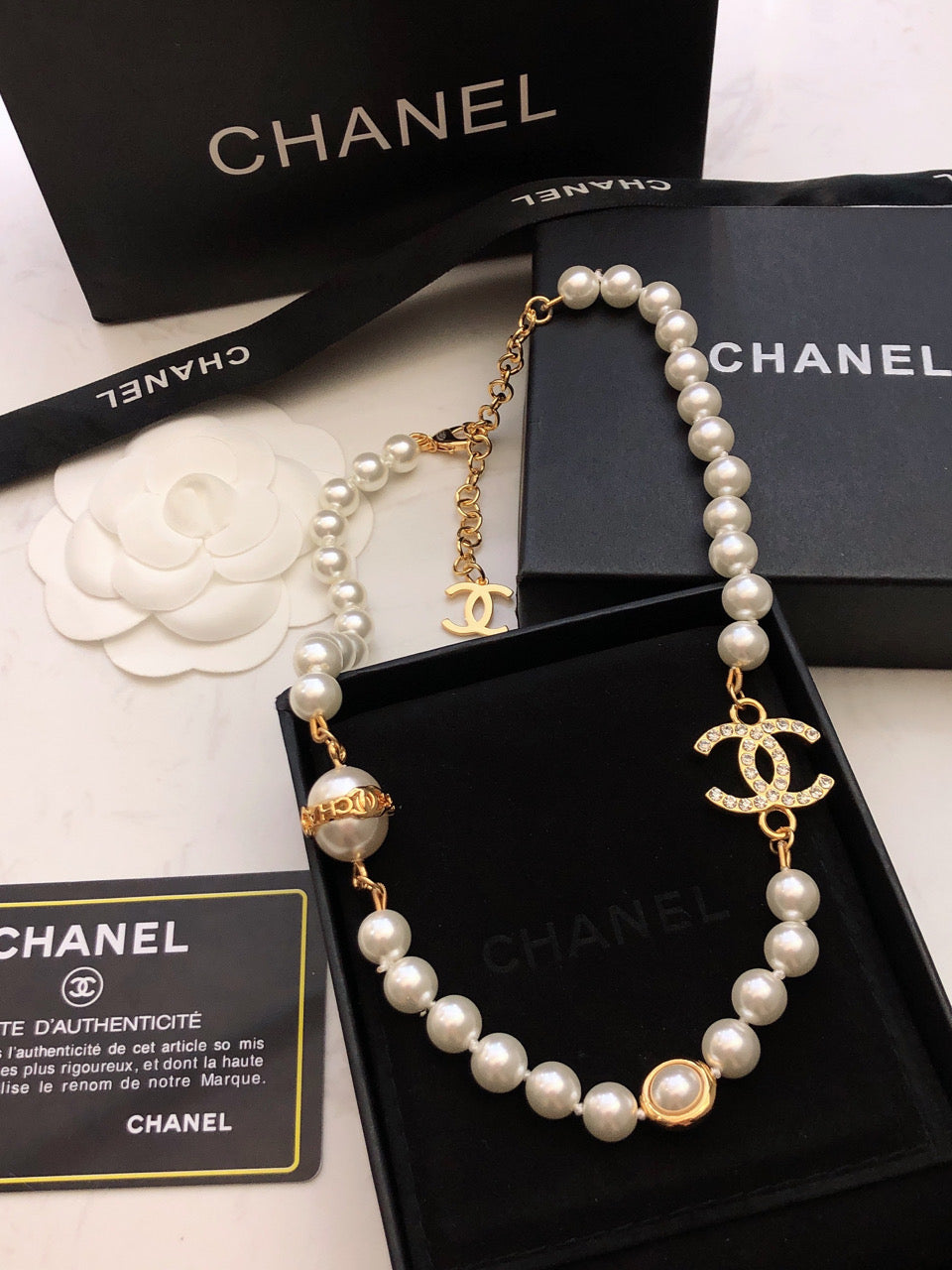 18K CC Pearl Chain Necklace