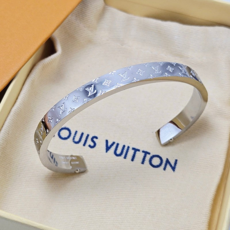 18K Louis Monogram Gold Bracelet