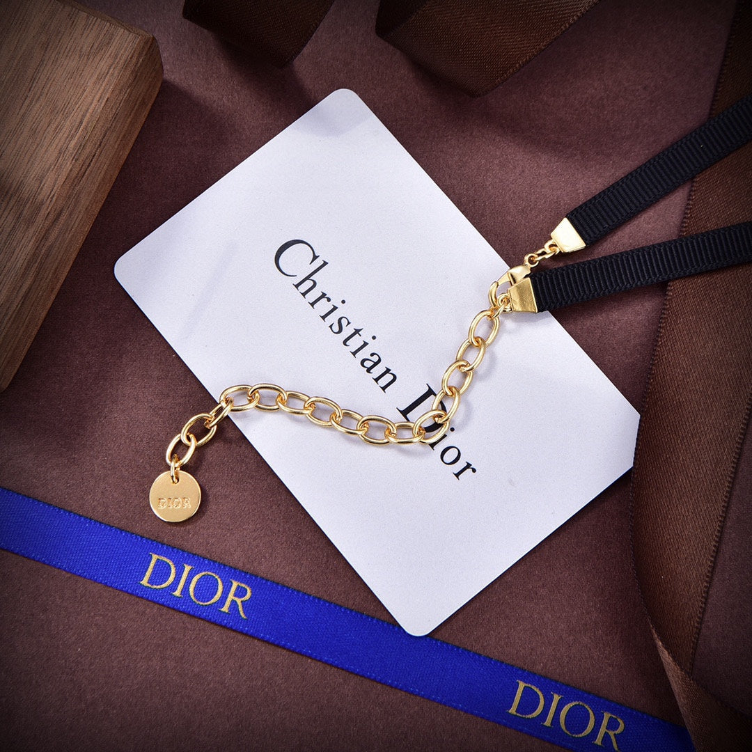 18K CD Plan De Paris Choker Necklace