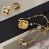 18K CC 25K Cube Pearl Choker Necklace