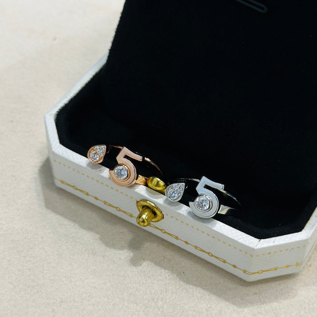 18K CC No.5 Ring